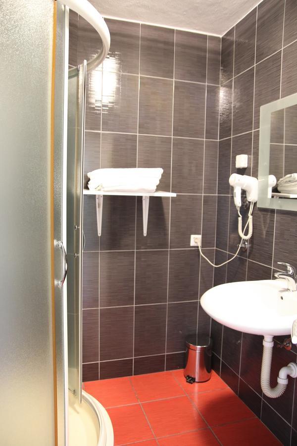 Aparthotel Park Brčko Esterno foto