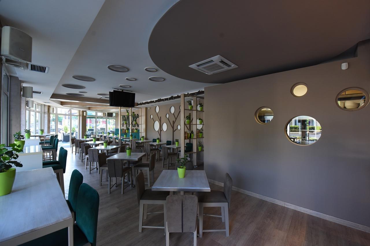 Aparthotel Park Brčko Esterno foto