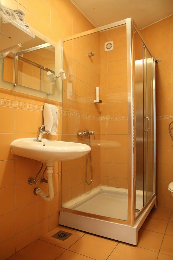 Aparthotel Park Brčko Esterno foto